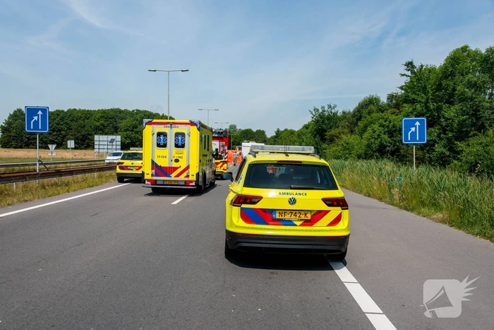 Motorrijder zwaargewond na eenzijdig ongeval