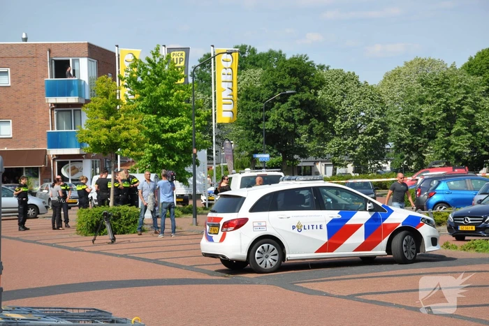 Onderzoek naar mogelijk schietincident parkeerterrein Jumbo-supermarkt