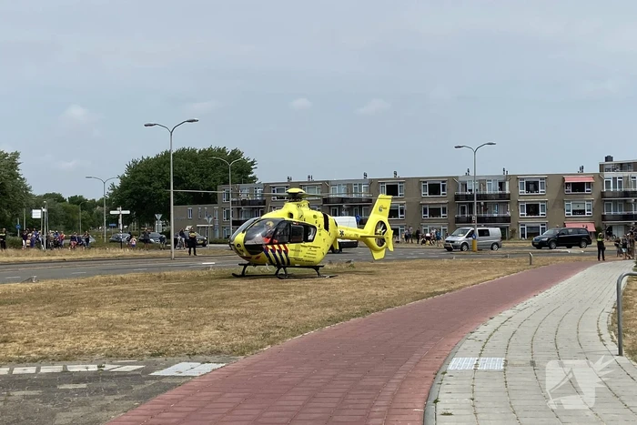 Persoon gewond na val van paard