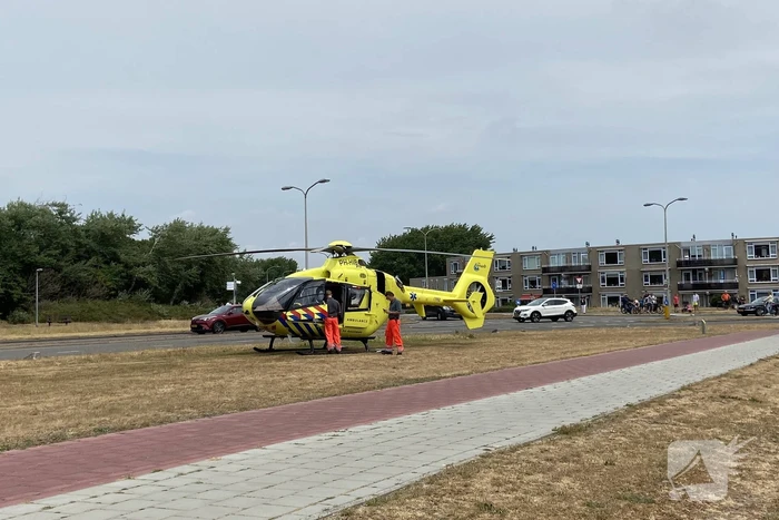 Persoon gewond na val van paard