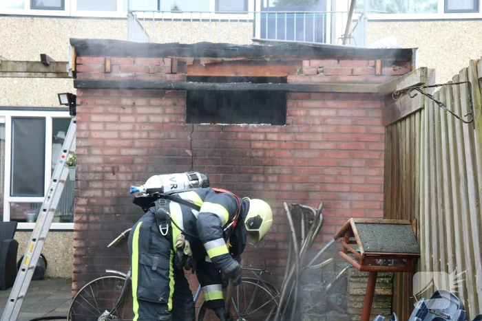 Veel rook bij brand in schuur