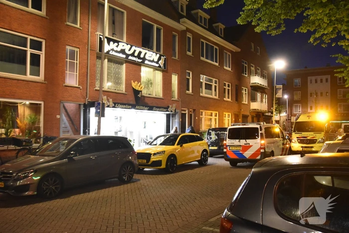 Man overvalt cafetaria met pistool