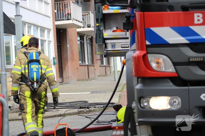 Politiekleding gestolen tijdens brand