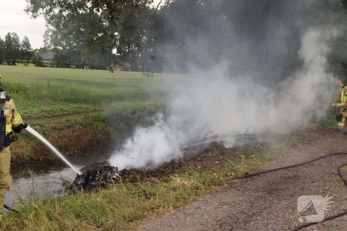 Veel rook bij bermbrand