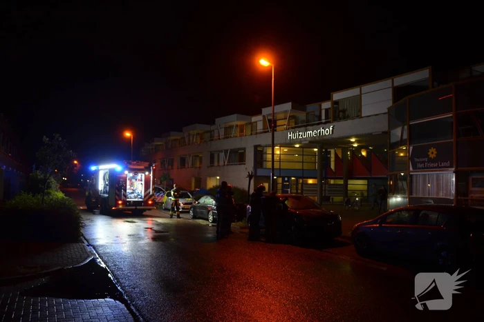 Interieur geparkeerde auto zwaar beschadigd bij brandstichting