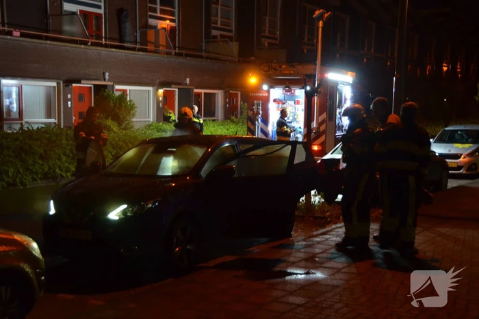 Interieur geparkeerde auto zwaar beschadigd bij brandstichting