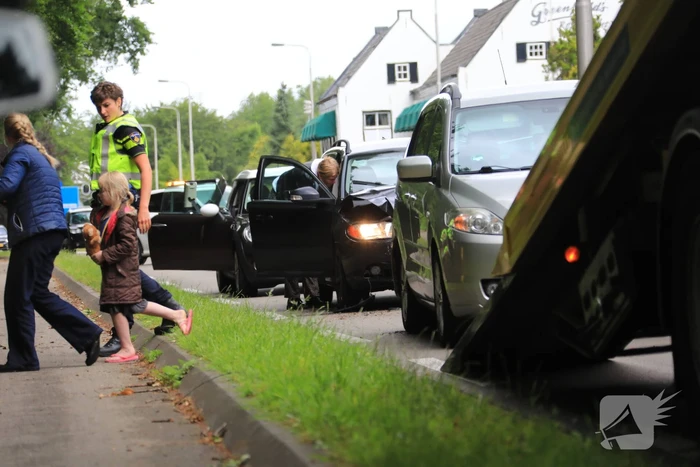 Flinke schade bij kop-staartaanrijding