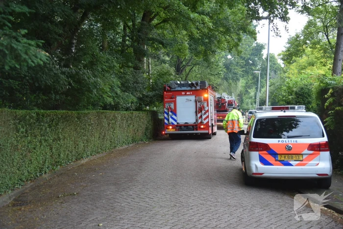 Flinke brand in schoorsteen van villa