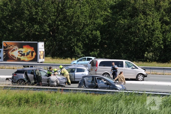 Flinke schade na kop-staart aanrijding