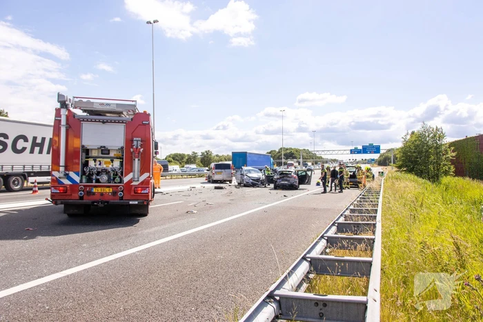 Flinke schade na kop-staart aanrijding