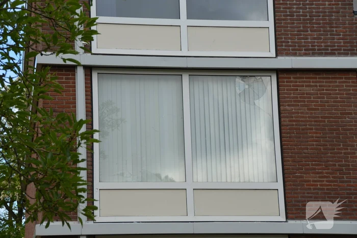Raam gesneuveld bij mogelijk schietpartij
