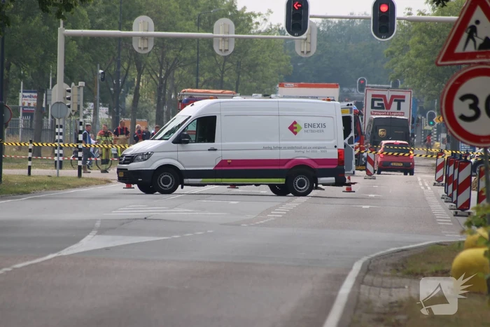 Doorgaande weg afgesloten door gaslekkage