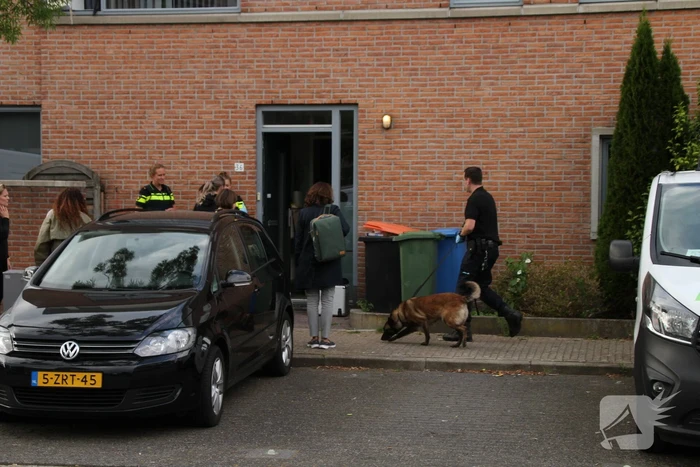 Meerdere personen aangehouden bij inval in woning door arrestatieteam