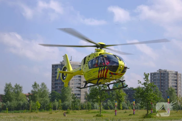 Traumahelikopter landt in Reinaldapark