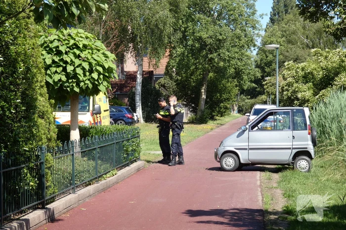 Bestuurder canta gewond na botsing op hekwerk