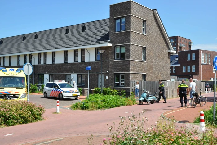 Fietsster aangereden door scooter