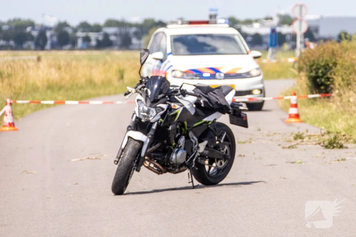 Persoon zwaargewond bij ongeval met motor
