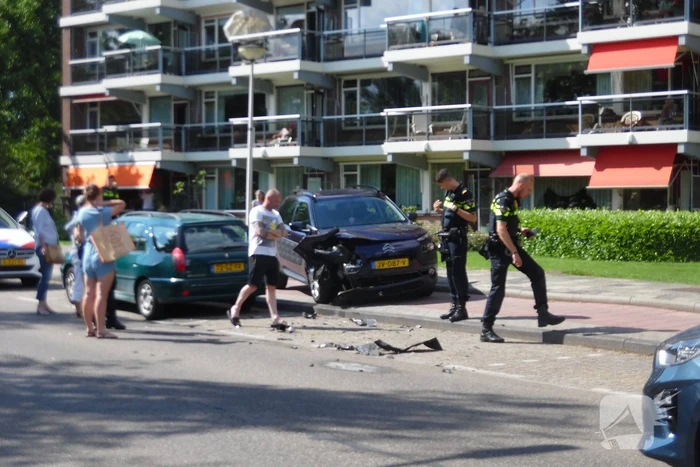 Veel schade na aanrijding