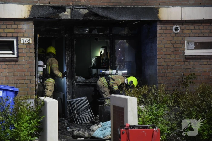 Woning verwoest door flinke brand