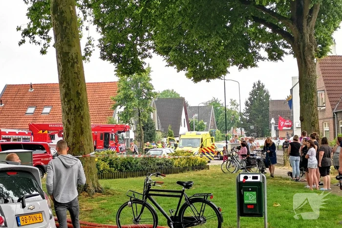 Zwaar gewonde bij heftige brand in woning
