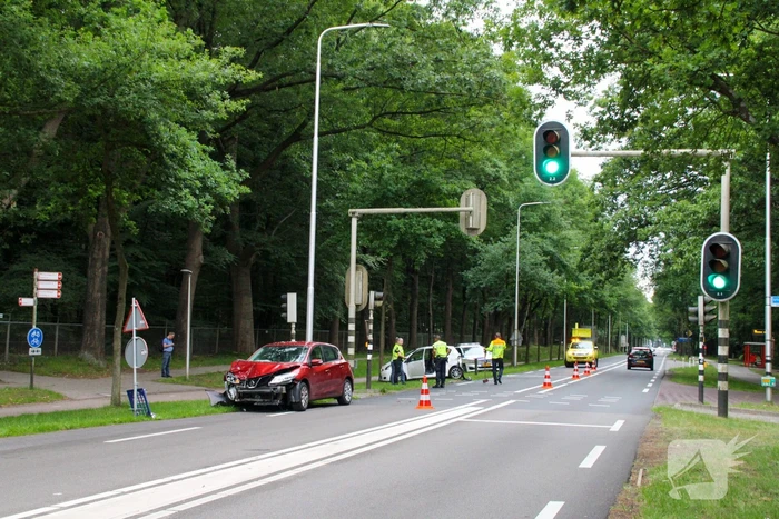Flinke schade na kop-staart botsing