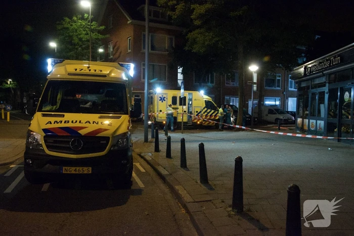 Negen personen uit brandende woning gehaald