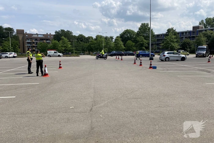 Politie houdt algehele voertuigencontrole