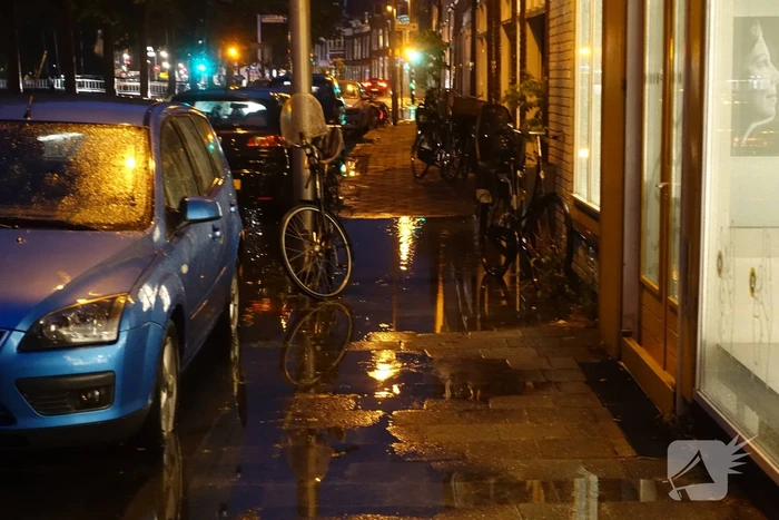 Water stroomt woning binnen