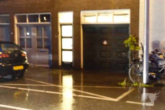 Water stroomt woning binnen