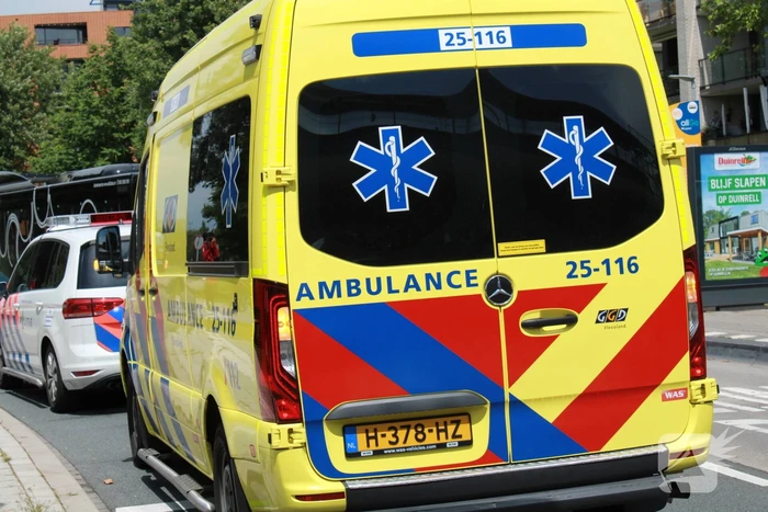 Gewonde bij steekincident NS-station Almere Parkwijk