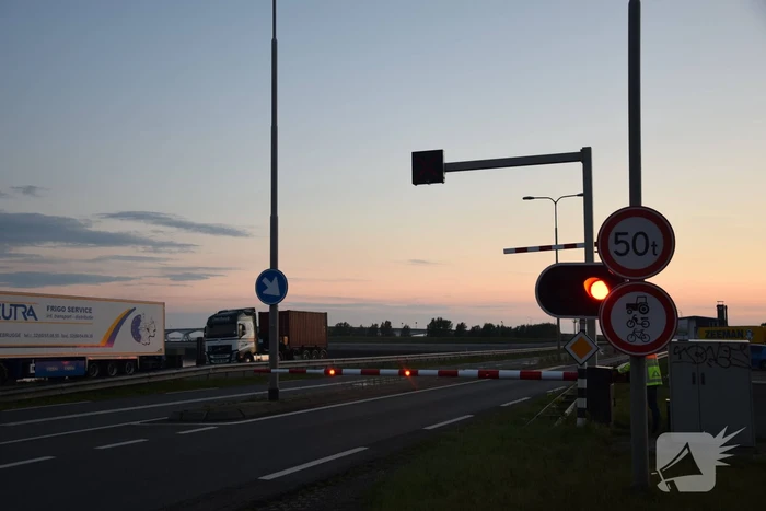 Zeelandbrug afgesloten door zoekactie naar vermist persoon