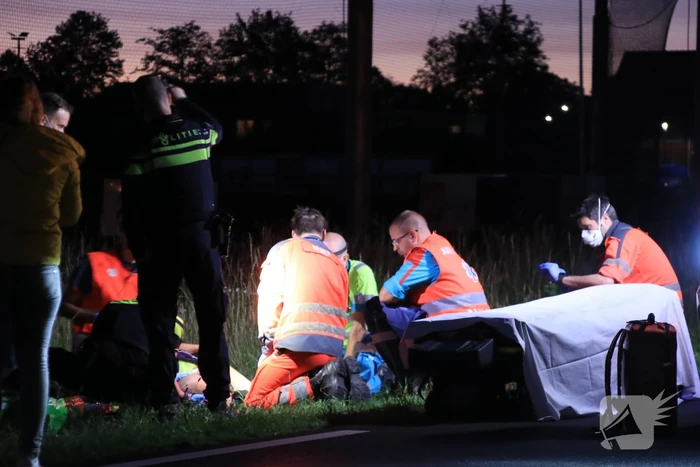 Voetganger zwaargewond tijdens oversteken