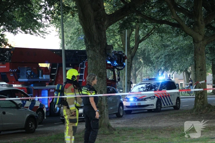 Meerdere woningen ontruimd na keukenbrand