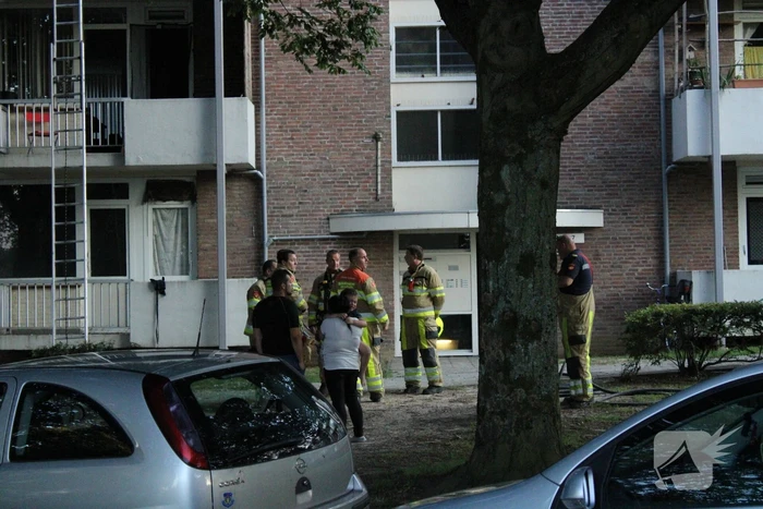 Meerdere woningen ontruimd na keukenbrand