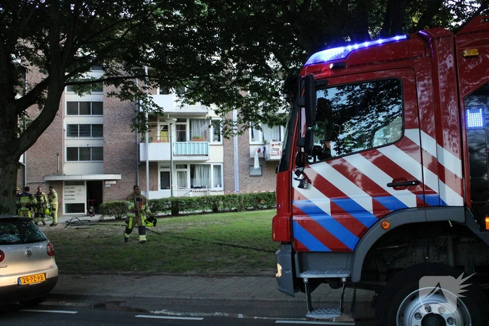 Meerdere woningen ontruimd na keukenbrand