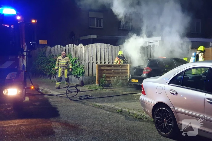 Auto verwoest door brand