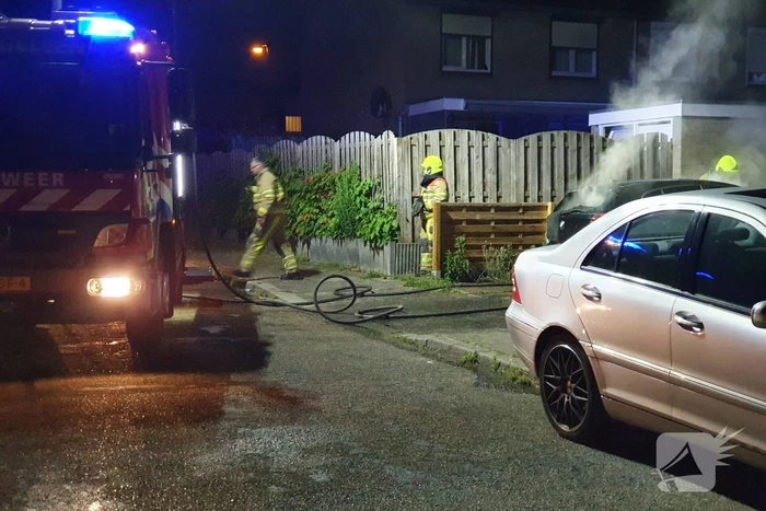 Auto verwoest door brand