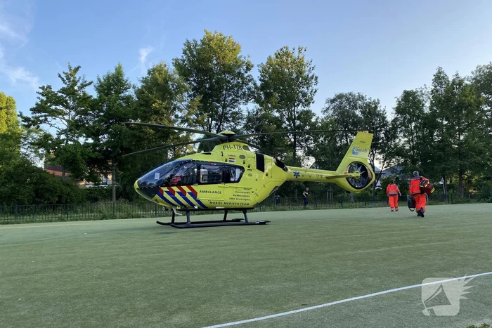 Overleden persoon aangetroffen in het water