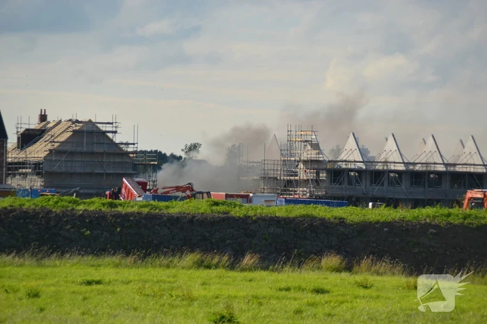 Enorme knal na brand op bouwplaats