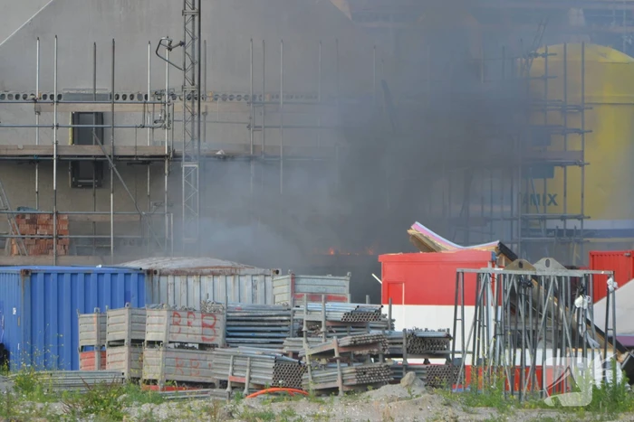 Enorme knal na brand op bouwplaats