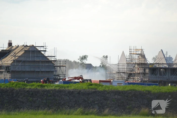 Enorme knal na brand op bouwplaats
