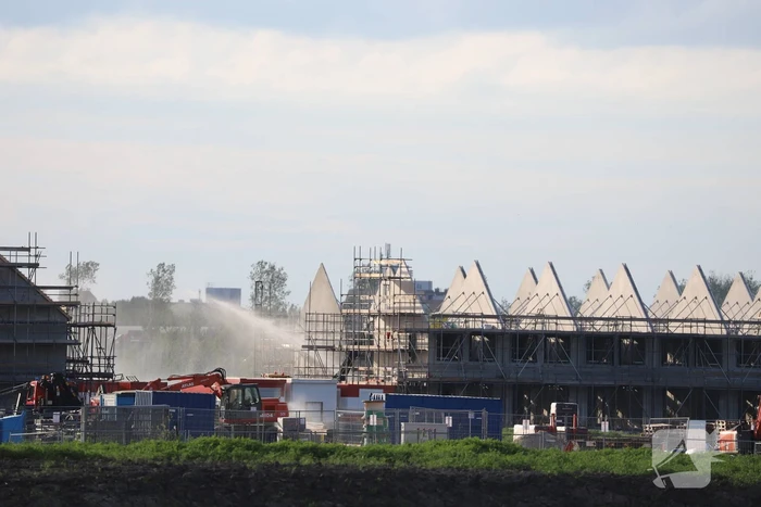 Enorme knal na brand op bouwplaats