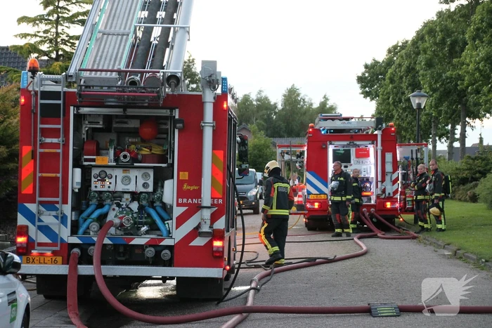 Flinke brand in schuur