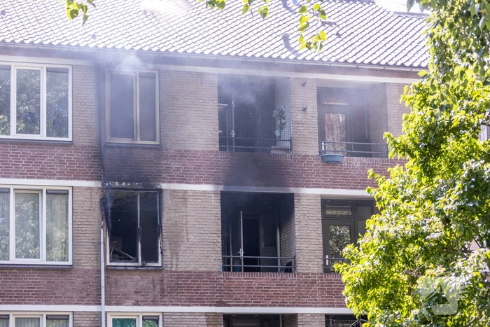 Flinke brand in flatwoning