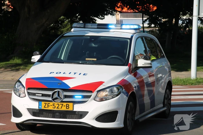 Wielrenner gewond door botsing met busje