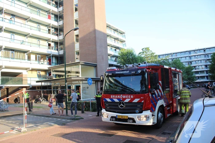 Chemische lucht geroken in flat