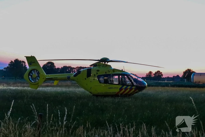Traumahelikopter landt voor medisch incident in woning