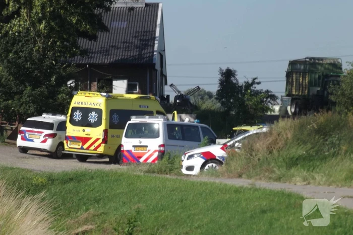 Traumahelikopter landt voor incident op boerderij