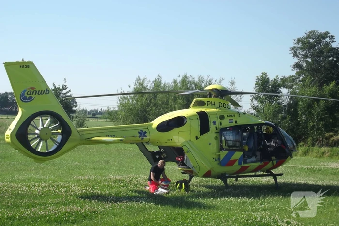 Traumahelikopter landt voor incident op boerderij