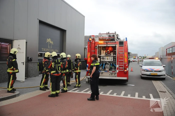 Oververhitting van luchtpomp zorgt voor kleine brand in bedrijfspand